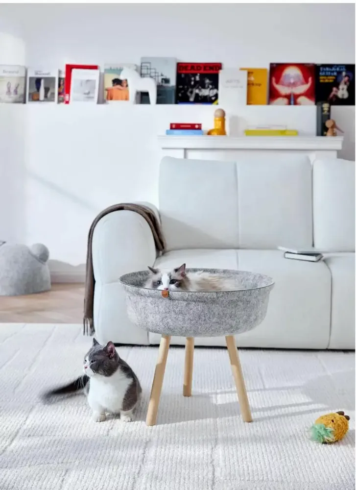 Lawn tables - Vati· Recycled PET Table - OLOILU