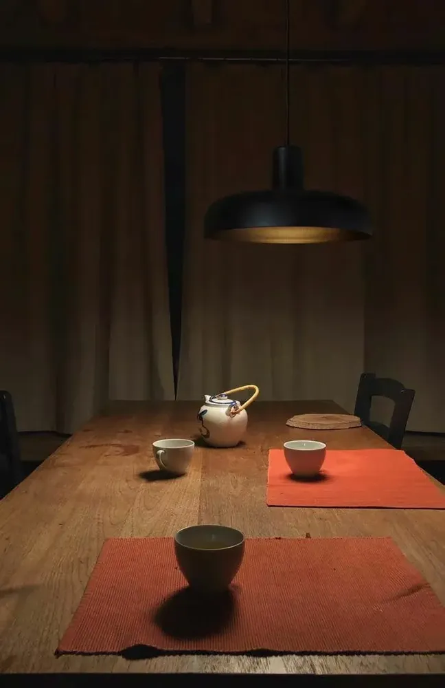 Suspensions - MIRAMAR suspension en noir, blanc ou aluminium poli brillant - LUXCAMBRA