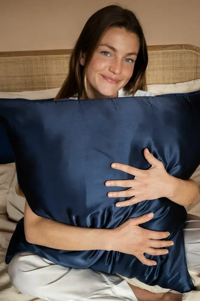Linge de lit - Taie d'oreiller en Pure Soie de Mûrier - 65x65 / 51x76cm - EMILY'S PILLOW