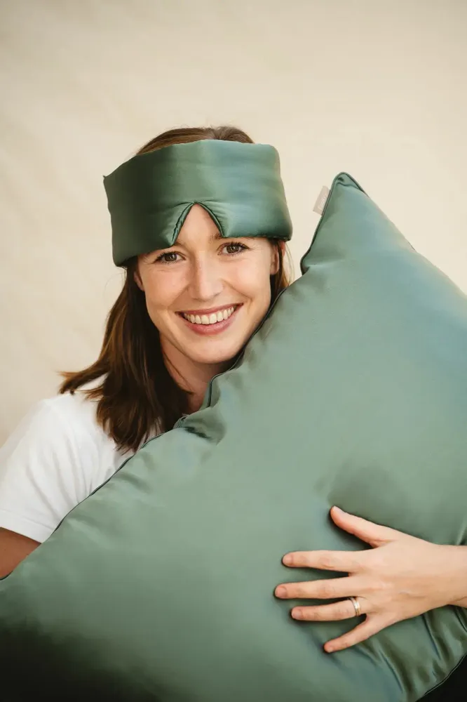 Homewear bien-être - Masque de nuit bandeau en pure soie - EMILY'S PILLOW