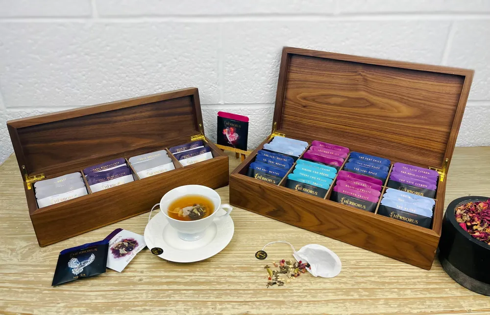Tea and coffee accessories - Case — Box of 8 FSC Walnut Wood Lockers | Presentation box - HERBORUS