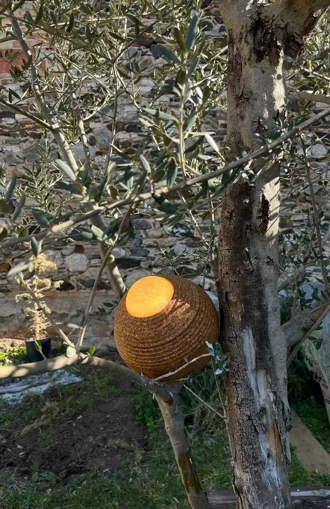 Accessoires de déco extérieure - TERRA lampe portable en liège - LUXCAMBRA