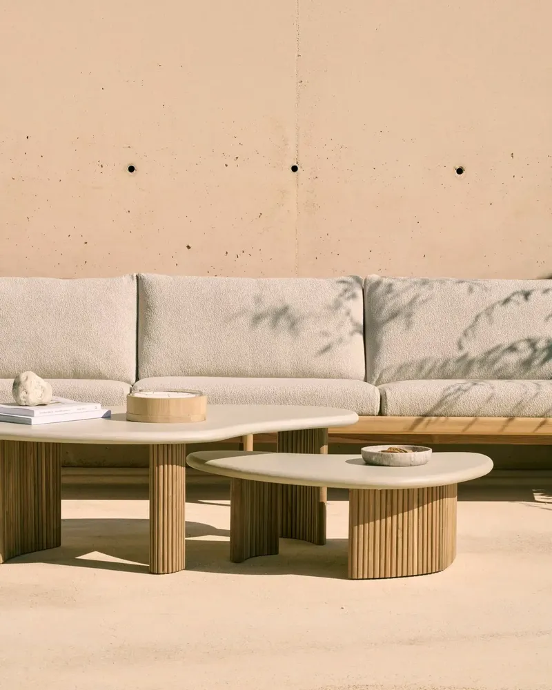 Lawn tables - Boomerang outdoor coffee table - ETHNICRAFT