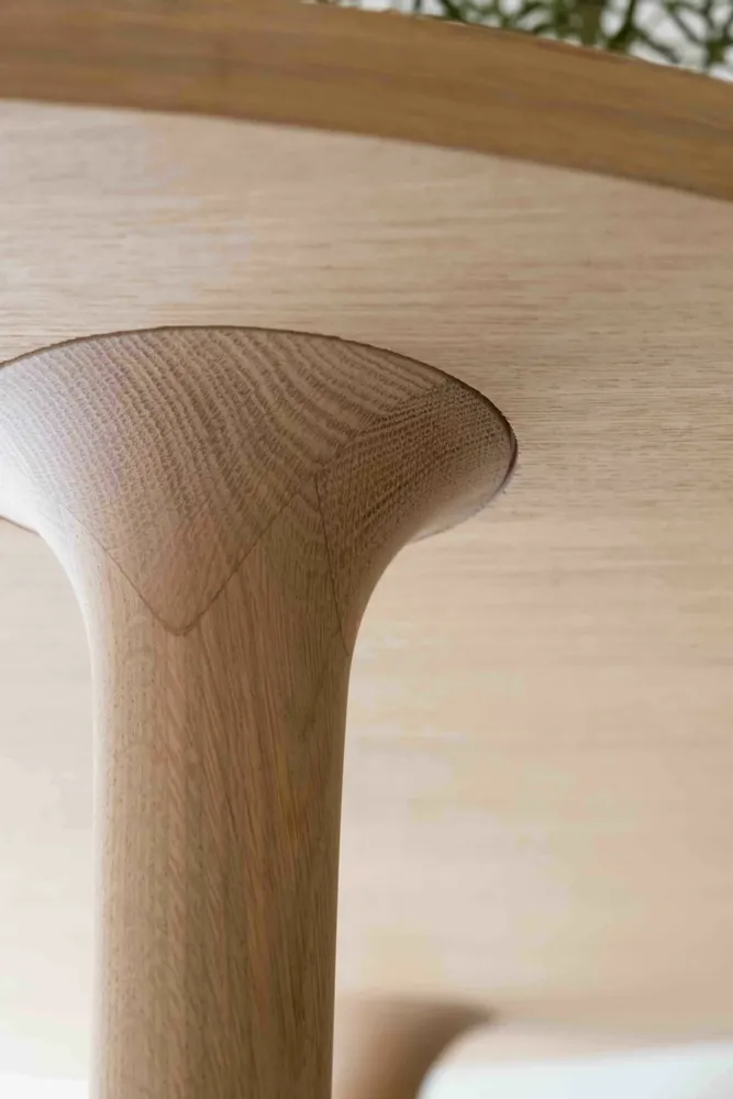 Dining Tables - The Minimalist Modern Cast Table Oval in Ash Wood - MOR