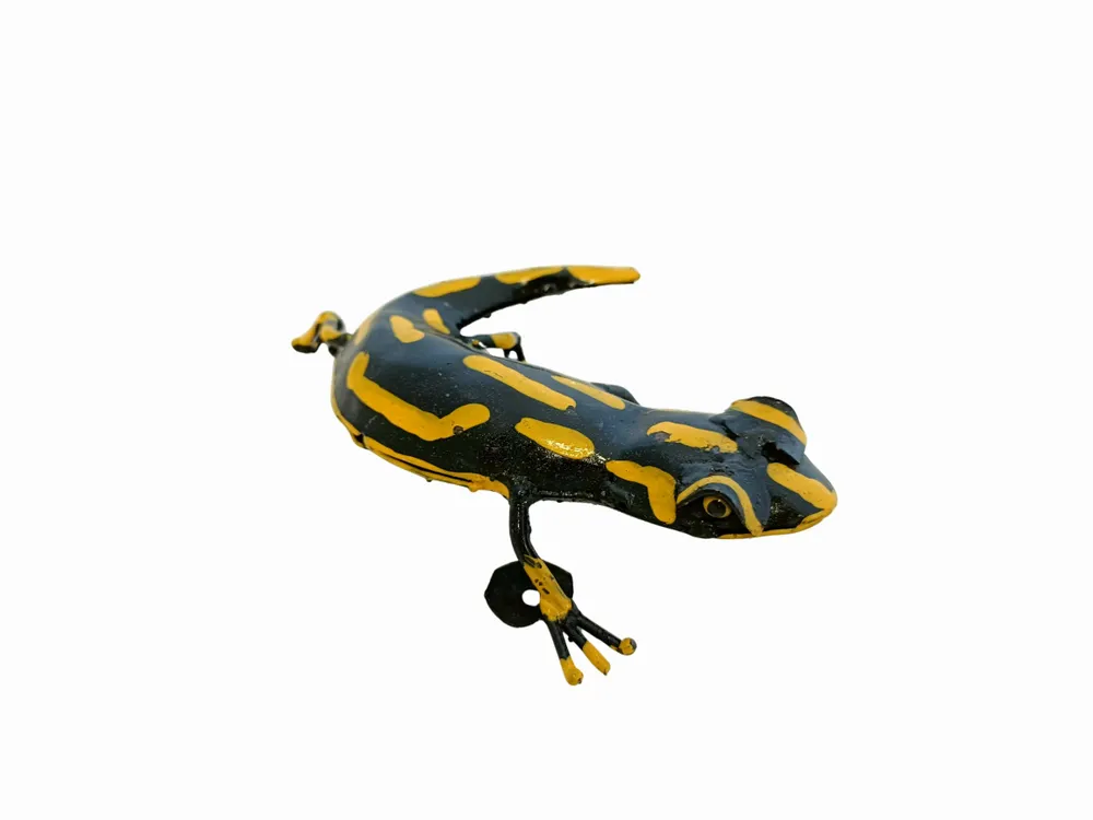 Outdoor decorative accessories - Salamander Recycled Metal Sculpture For Wall 15/20cm - TERRE SAUVAGE