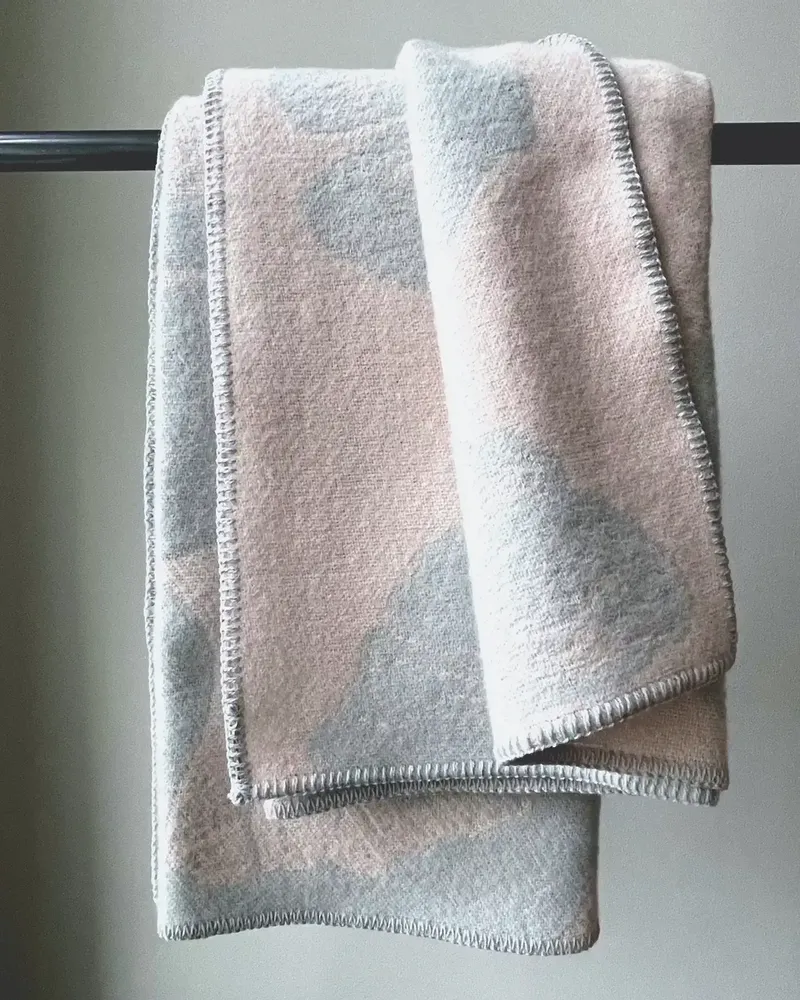 Plaids - Plaid couverture en laine, Ginkgo Quartz Rose - WOOL ONLY BY JOWOLLINA