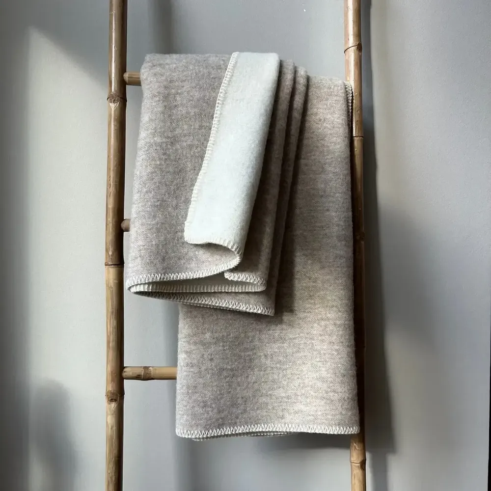 Plaids - Plaid couverture en laine, Beige Nature - WOOL ONLY BY JOWOLLINA