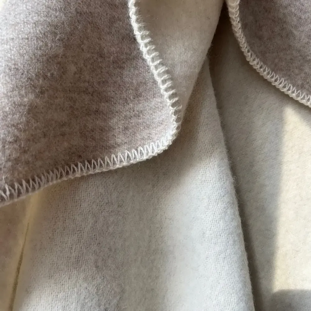 Plaids - Plaid couverture en laine, Beige Nature - WOOL ONLY BY JOWOLLINA