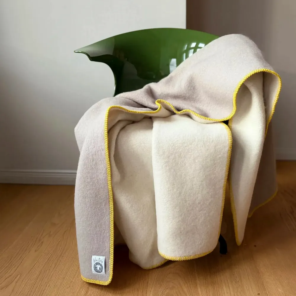 Plaids - Plaid couverture en laine, Jaune Gris Sable - WOOL ONLY BY JOWOLLINA
