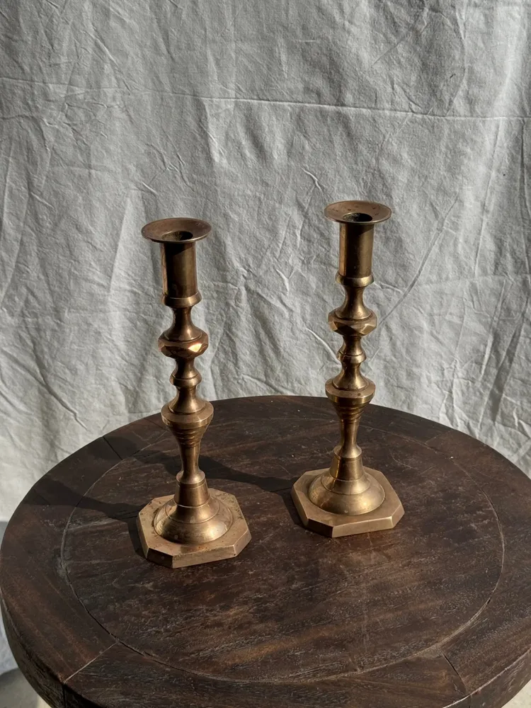 Candlesticks and candle holders - Pair of large golden candlesticks H27.5 - OFFICE OBJETS