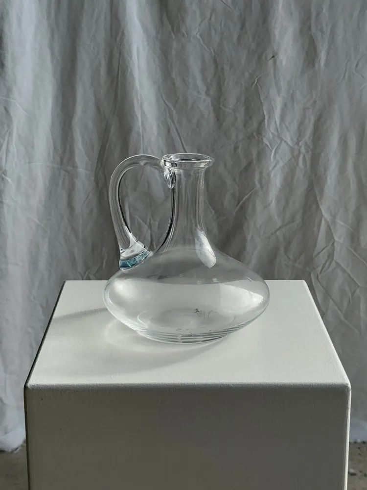 Carafes - Vintage glass carafe with flattened, flared body handle H18 - OFFICE OBJETS