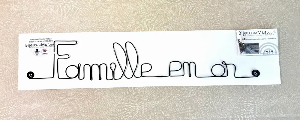 Other wall decoration - Golden Family Wire Wall Decoration - pinnable - BIJOUX DE MUR