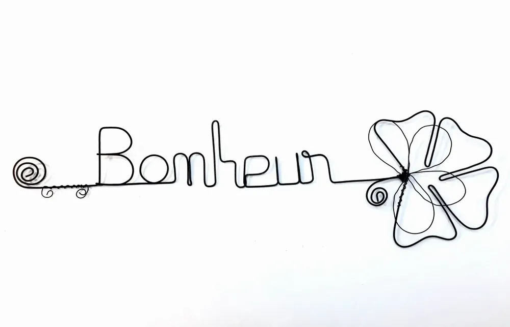 Autres décorations murales - Fleur de Trèfle - "Bonheur" - Décoration murale fil de fer - BIJOUX DE MUR