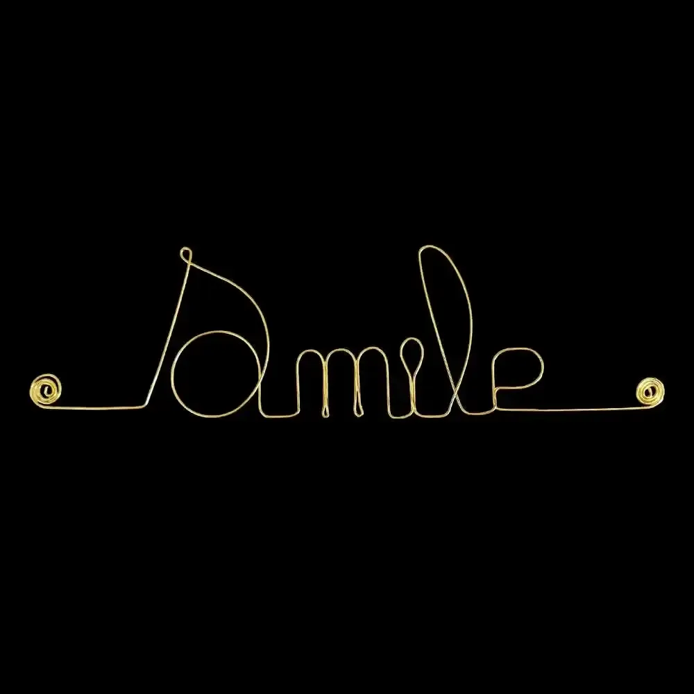 Other wall decoration - Gold Brass Wire Word "Smile" - Wall Decoration - BIJOUX DE MUR