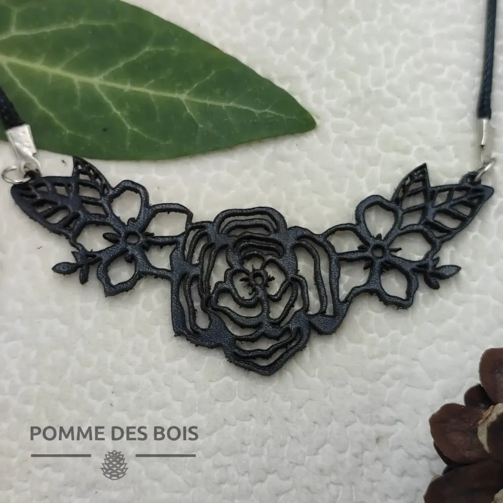 Bijoux - Collier - Rose & Fleur Monoï - POMME DES BOIS