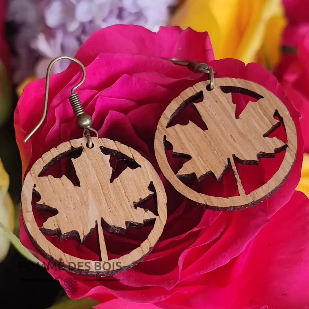 Jewelry - Earrings - Maple Leaves Canada - POMME DES BOIS