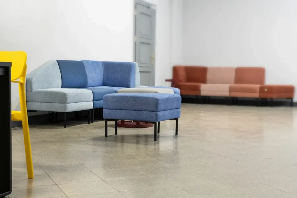 Gym and fitness equipment for hospitalities & contracts - MoveMe modular sofa - STYLE HOME CONTRACT