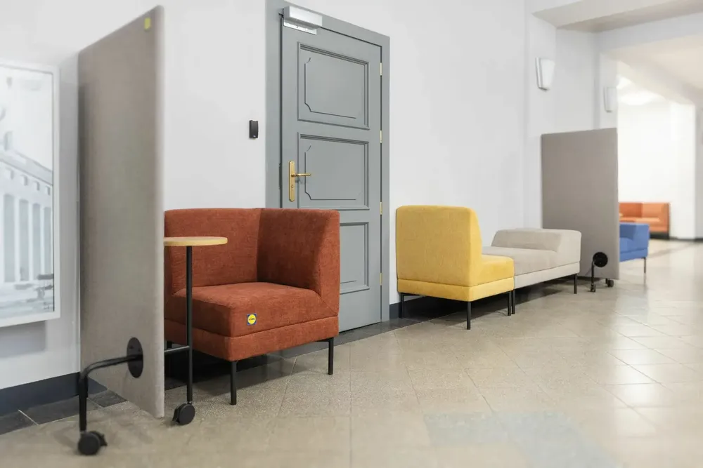 Gym and fitness equipment for hospitalities & contracts - MoveMe modular sofa - STYLE HOME CONTRACT