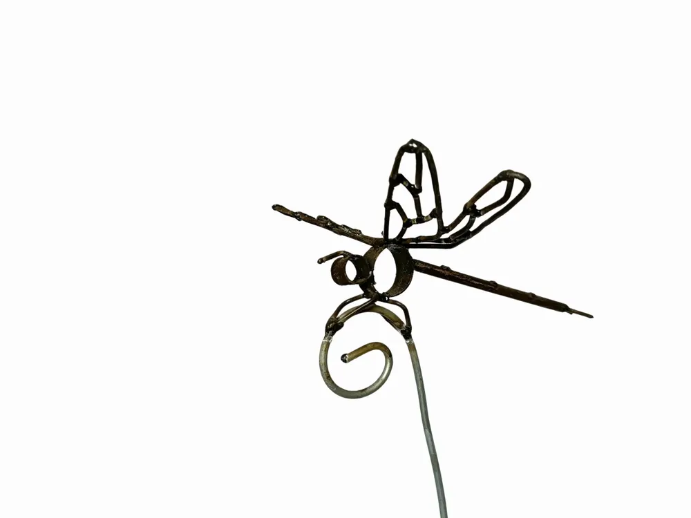 Outdoor decorative accessories - Dragonfly Garden Spike Openwork Wings Recycled Metal - TERRE SAUVAGE