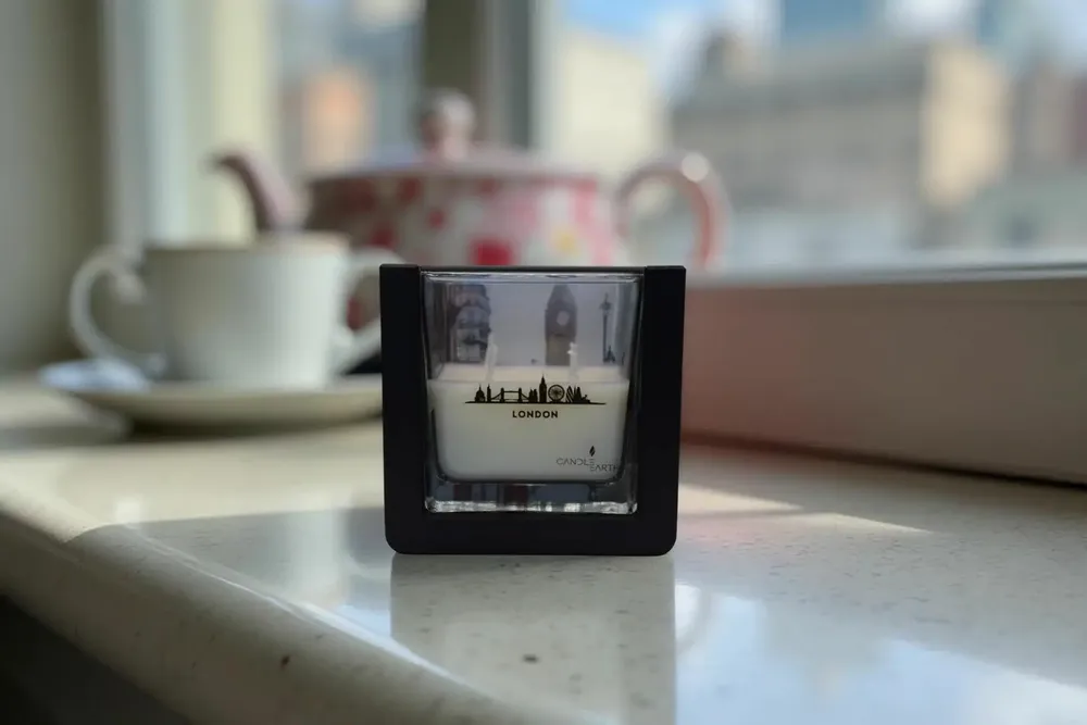 Objets de décoration - Bougie parfumée végan au beurre de karité - Cities - London - BOUGIES CANDLEARTH