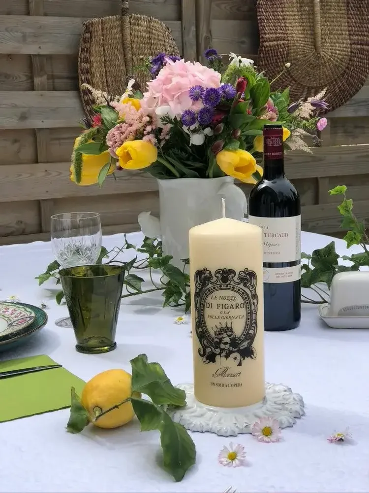 Objets de décoration - LES NOCES DE FIGARO - BOUGIE TATOUÉE - UN SOIR A L'OPERA