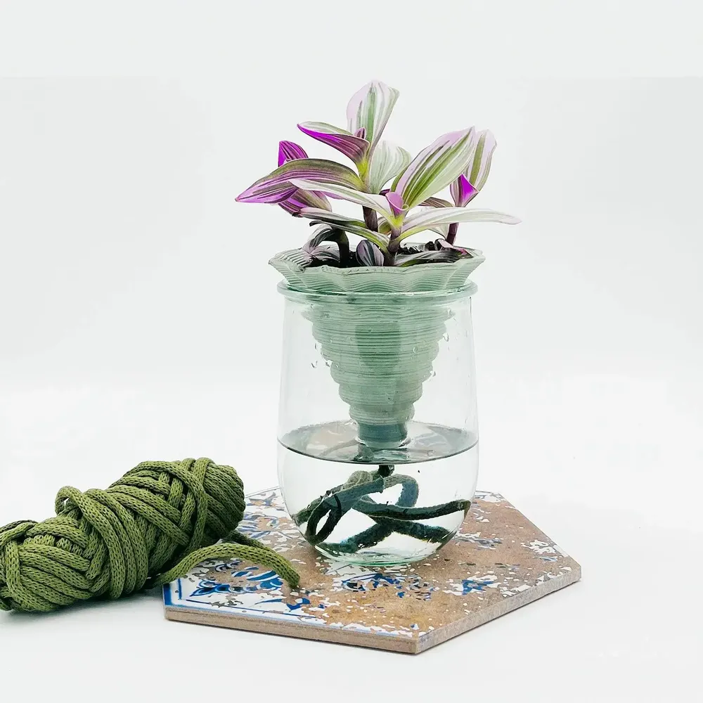 Vases - Pot en argile - NOMADE VERT- design - auto-irrigant 3D - COMMON PLACE