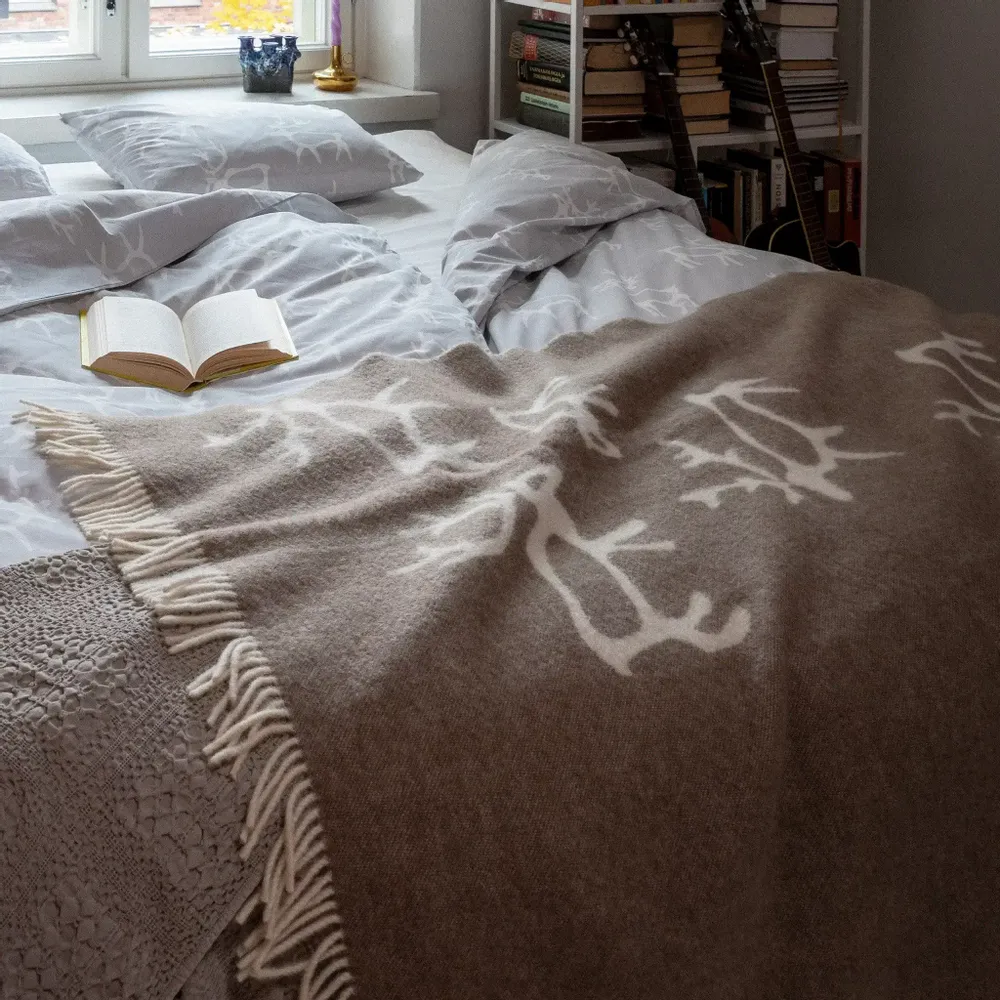 Linens - Saaga Blanket Brown 130x170 cm - PENTIK