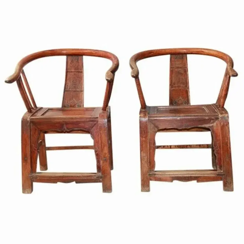 Chairs - Unique pair of old Chinese horseshoe chairs - PAGODA INTERNATIONAL