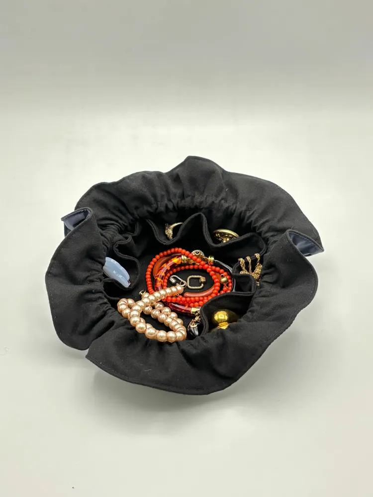 Bijoux - Sac à bijoux à cordon Midnight/Black - LIPP