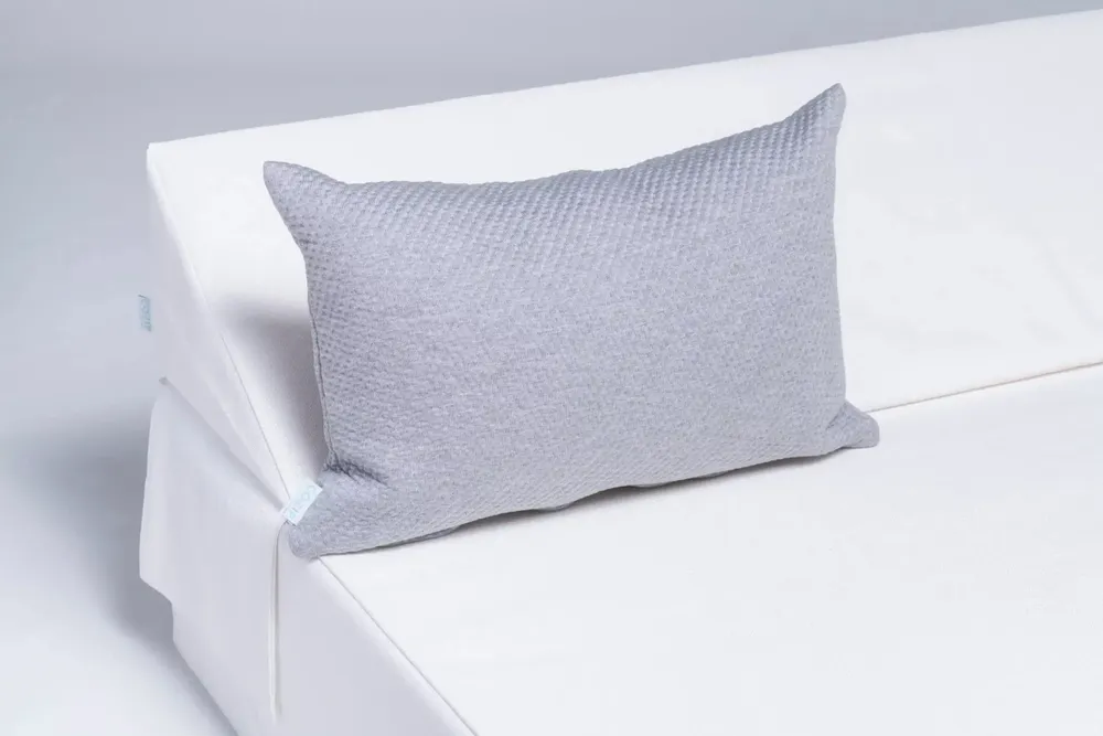 Accessoires de déco extérieure - Coussins d'extérieur Cozip LOOP | Tissu Sunbrella - COZIP