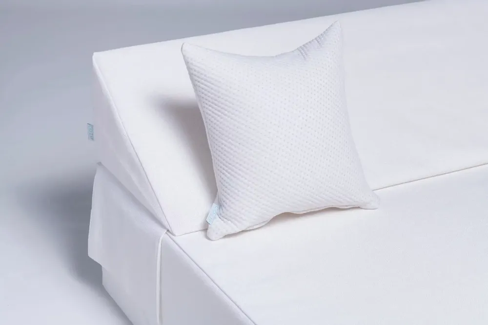 Accessoires de déco extérieure - Coussins d'extérieur Cozip LOOP | Tissu Sunbrella - COZIP