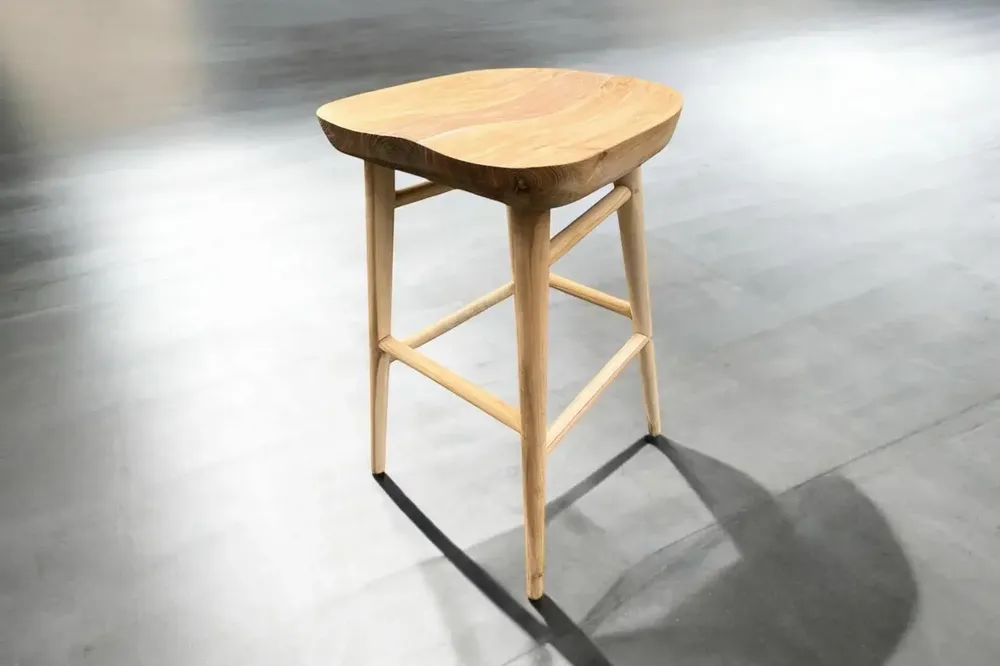 Tabourets - Tabouret de bar en Teck avec assise ergonomique. assise 75 - BALINAISA