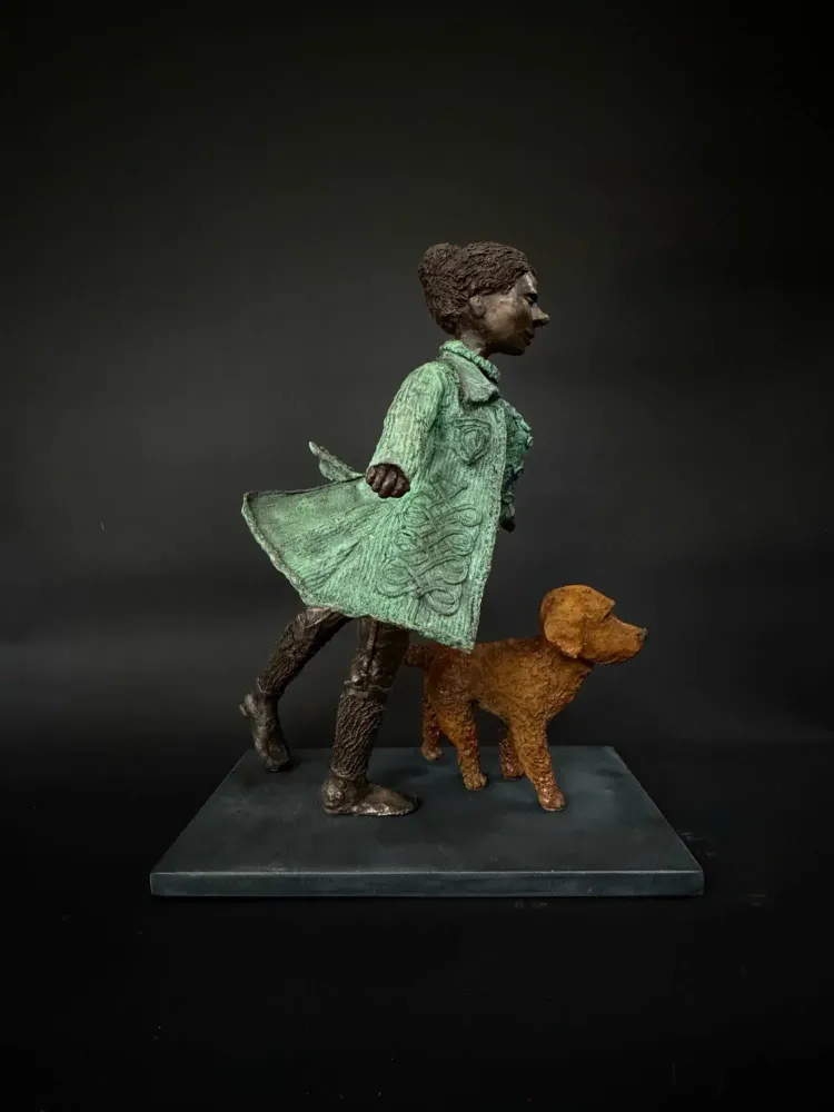Sculptures, statuettes et miniatures - Une petite aventure - DAWN CONN SCULPTURE LIMITED