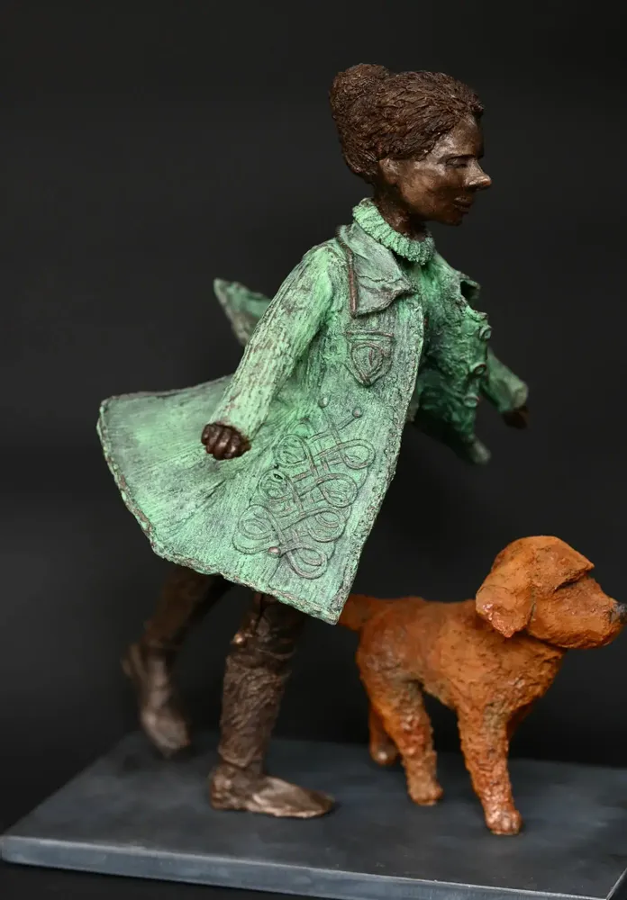 Sculptures, statuettes et miniatures - Une petite aventure - DAWN CONN SCULPTURE LIMITED