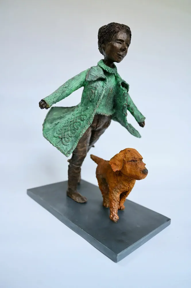 Sculptures, statuettes et miniatures - Une petite aventure - DAWN CONN SCULPTURE LIMITED