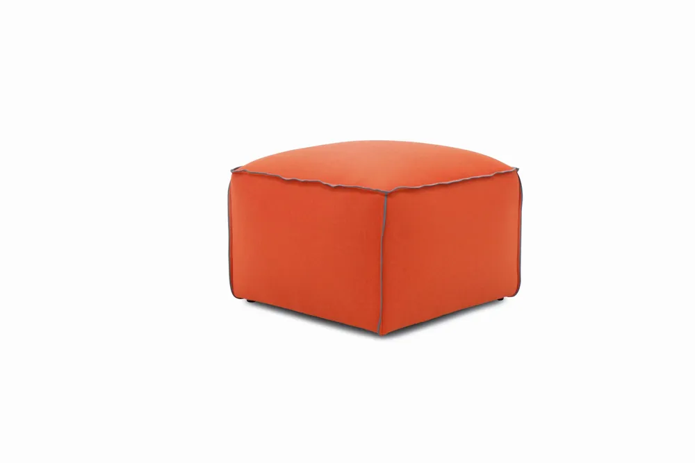 Chairs for hospitalities & contracts - Marlon Pouf|Pouf - CREARTE COLLECTIONS
