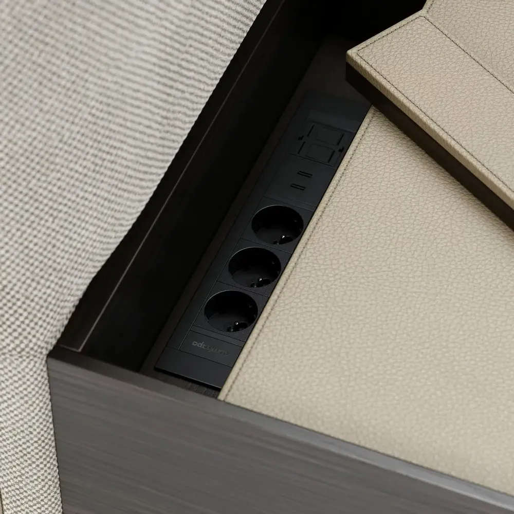 Hotel bedrooms - Francis Modular Bed - DOMKAPA