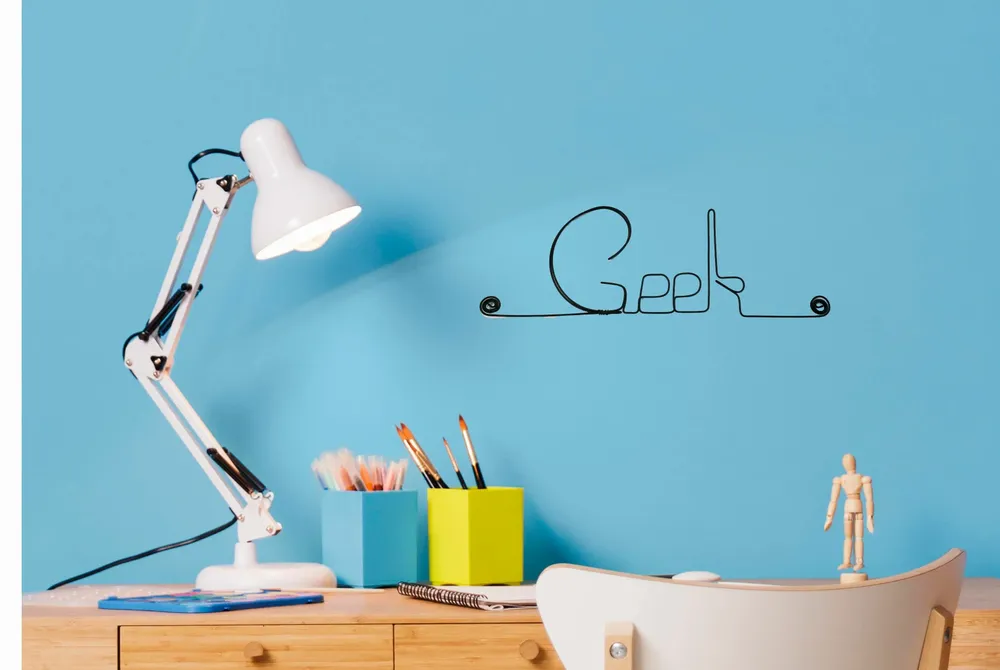 Objets déco enfant - Décoration Murale en Fil de Fer "Geek" - à punaiser - BIJOUX DE MUR