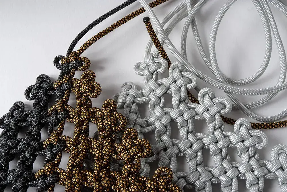 Outdoor decorative accessories - Mobile Masks THE KNOT • wall decor - SARAH ALOISI PARIS