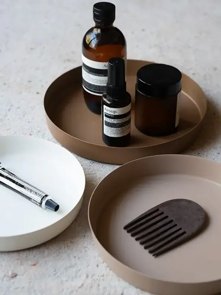 Everyday plates - Catch All Trays - NO-MAD