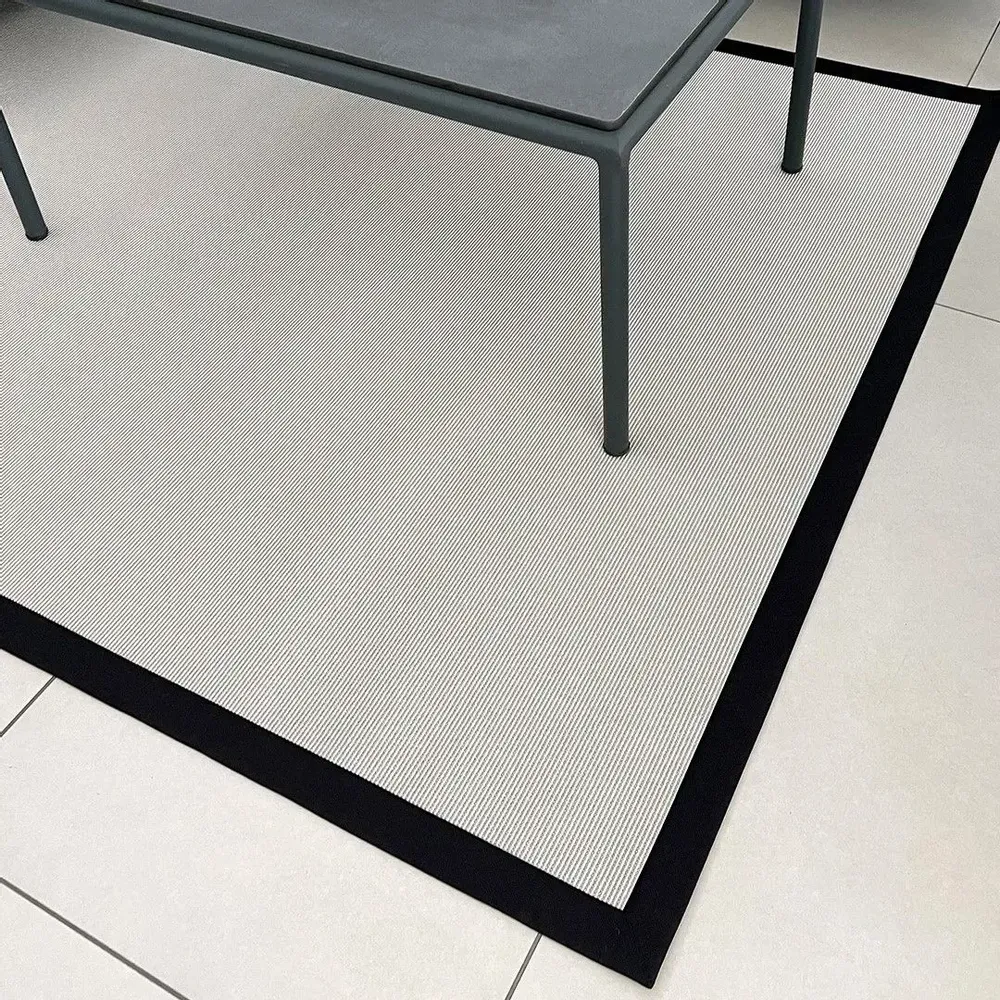 Contemporary carpets - Sisal rugs: durable and stylish for outdoor spaces - LOOMINOLOGY RUGS