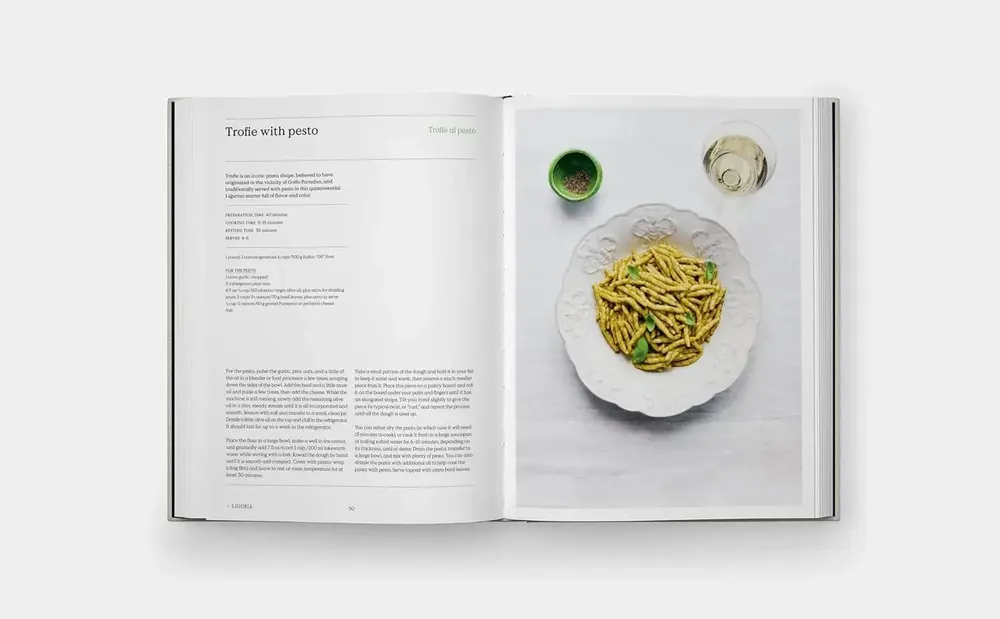 Objets de décoration - Le livre de cuisine italien régional - Recettes de The Silver Spoon - NEW MAGS
