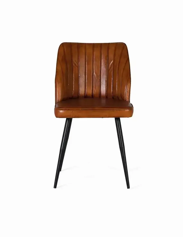 Chaises - Chaise recouverte de cuir marron naturel - GINER Y COLOMER