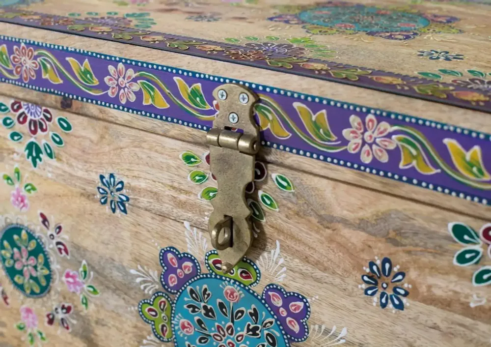 Storage boxes - Hand painted mango wood chest 81 cm - GINER Y COLOMER