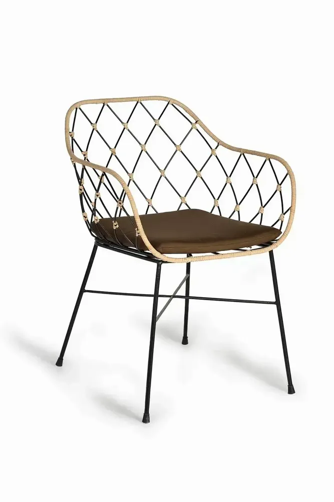 Armchairs - Set of 4 rattan armchairs and metal legs - GINER Y COLOMER