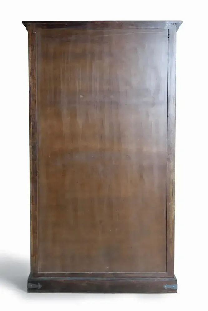 Wardrobe - Wooden cabinet and dark walnut bronze details - GINER Y COLOMER
