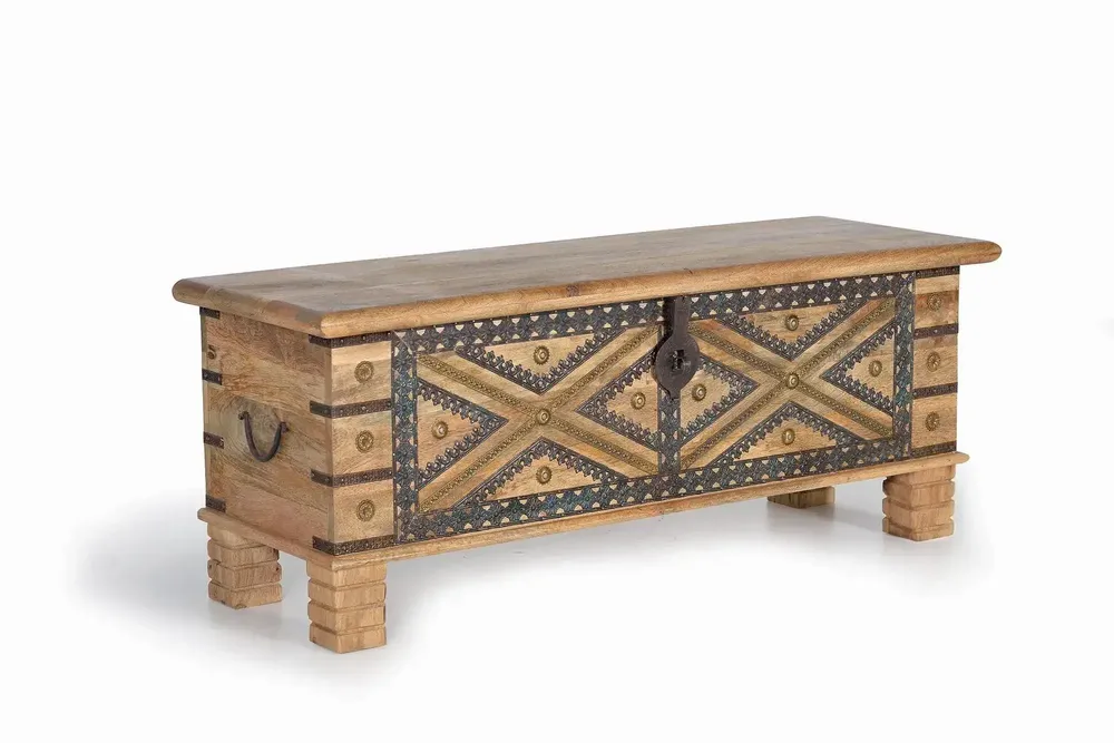 Storage boxes - Mango wood chest and natural-colored metal details - GINER Y COLOMER