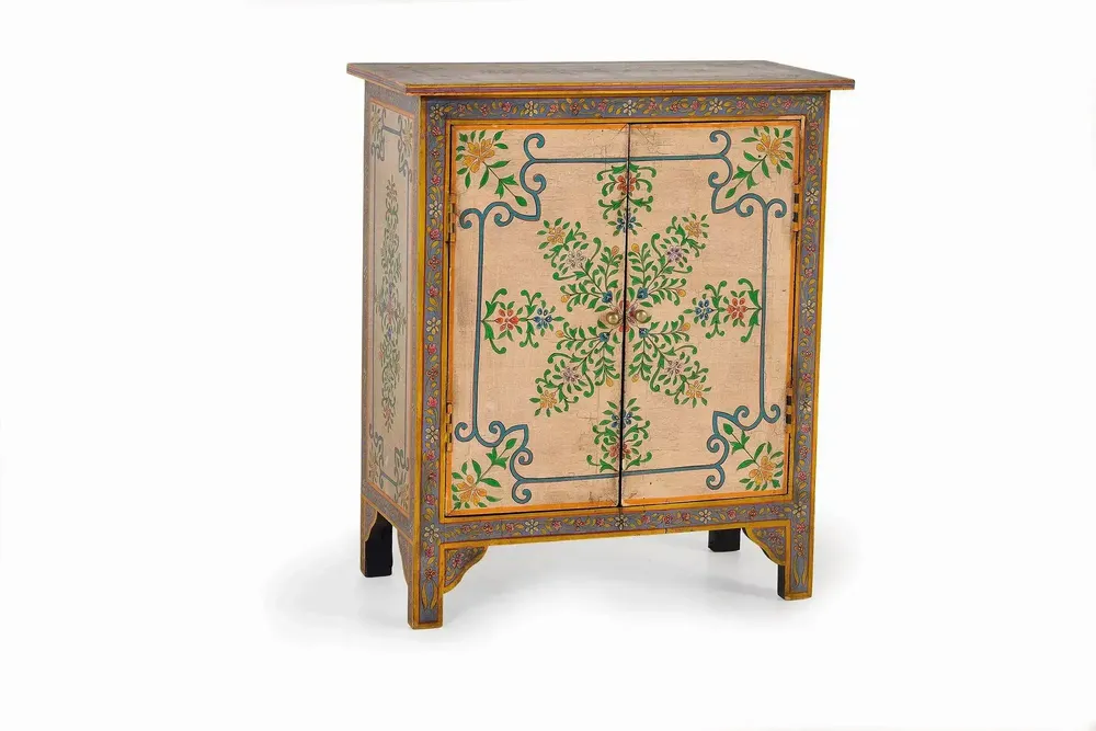 Chests of drawers - Mango wood side furniture with details - GINER Y COLOMER