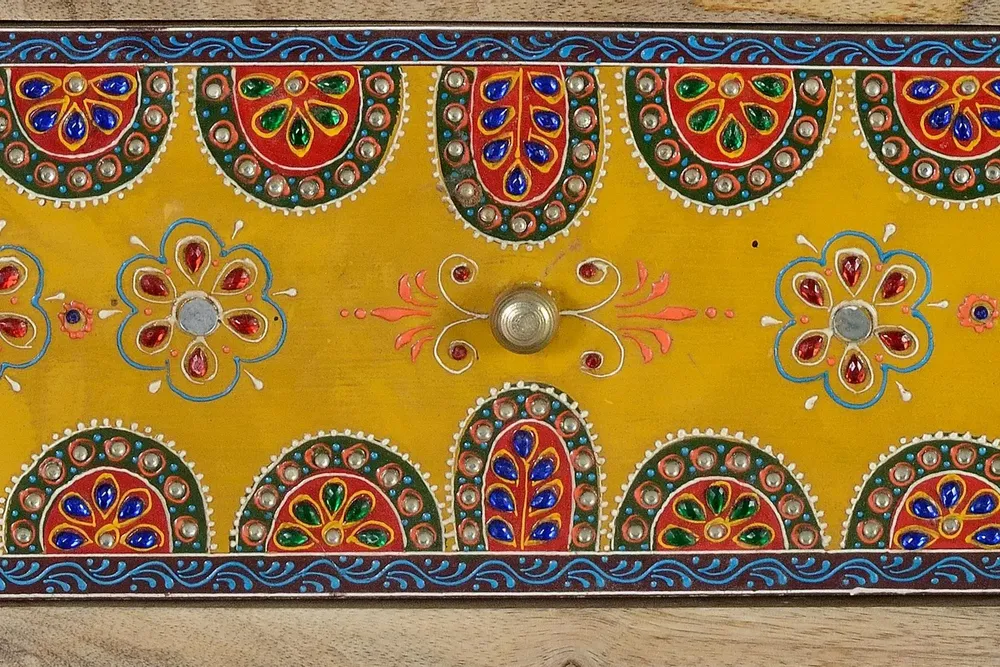 Chests of drawers - Mango wood chest of drawers with hand-painted multi-colored details - GINER Y COLOMER