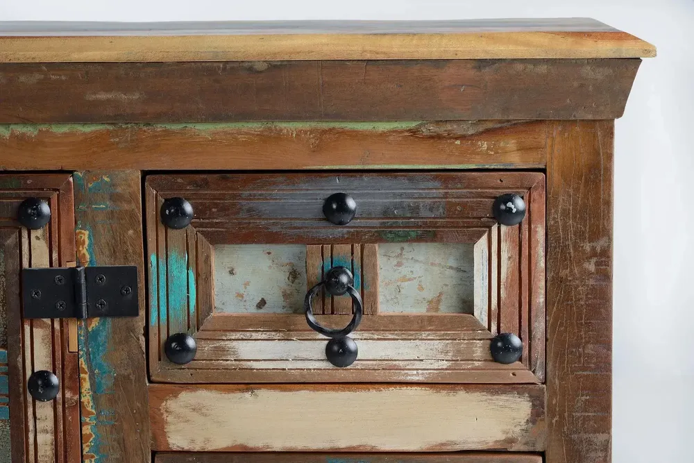Buffets - Buffet en bois recyclé et détails métalliques multicolores - GINER Y COLOMER